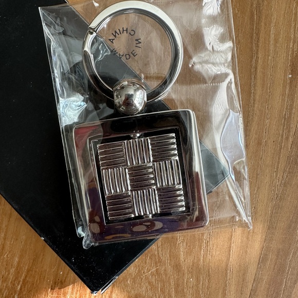 Roberto Coin Key Chain - Picture 3 of 3